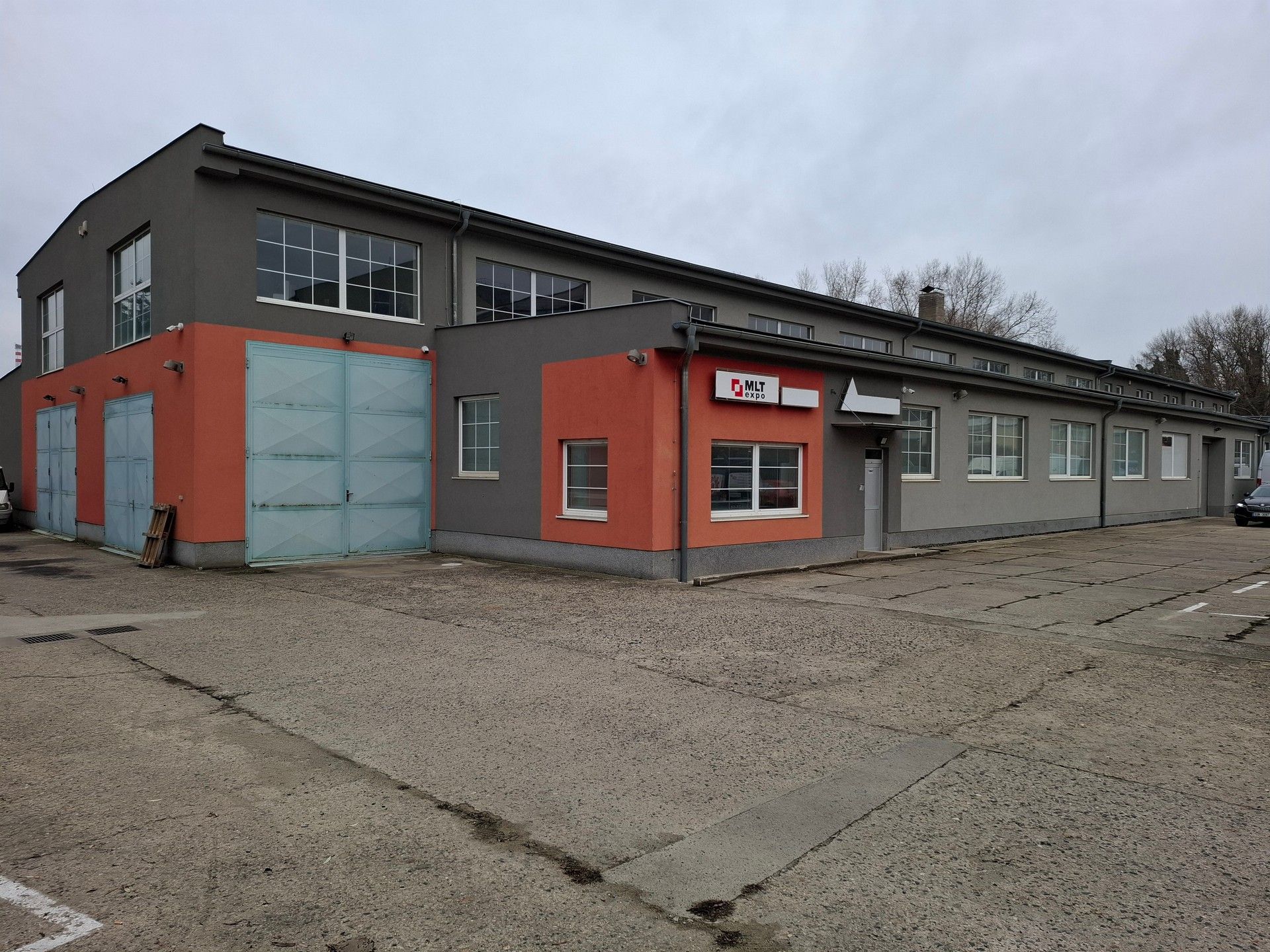 Sklad MLT expo Praha 9